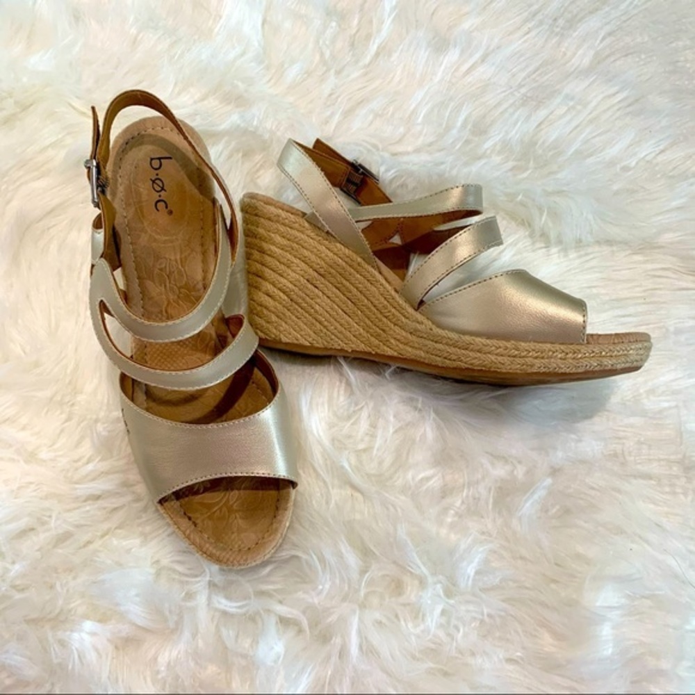 boc strappy wedge heels champagne colored sz 10